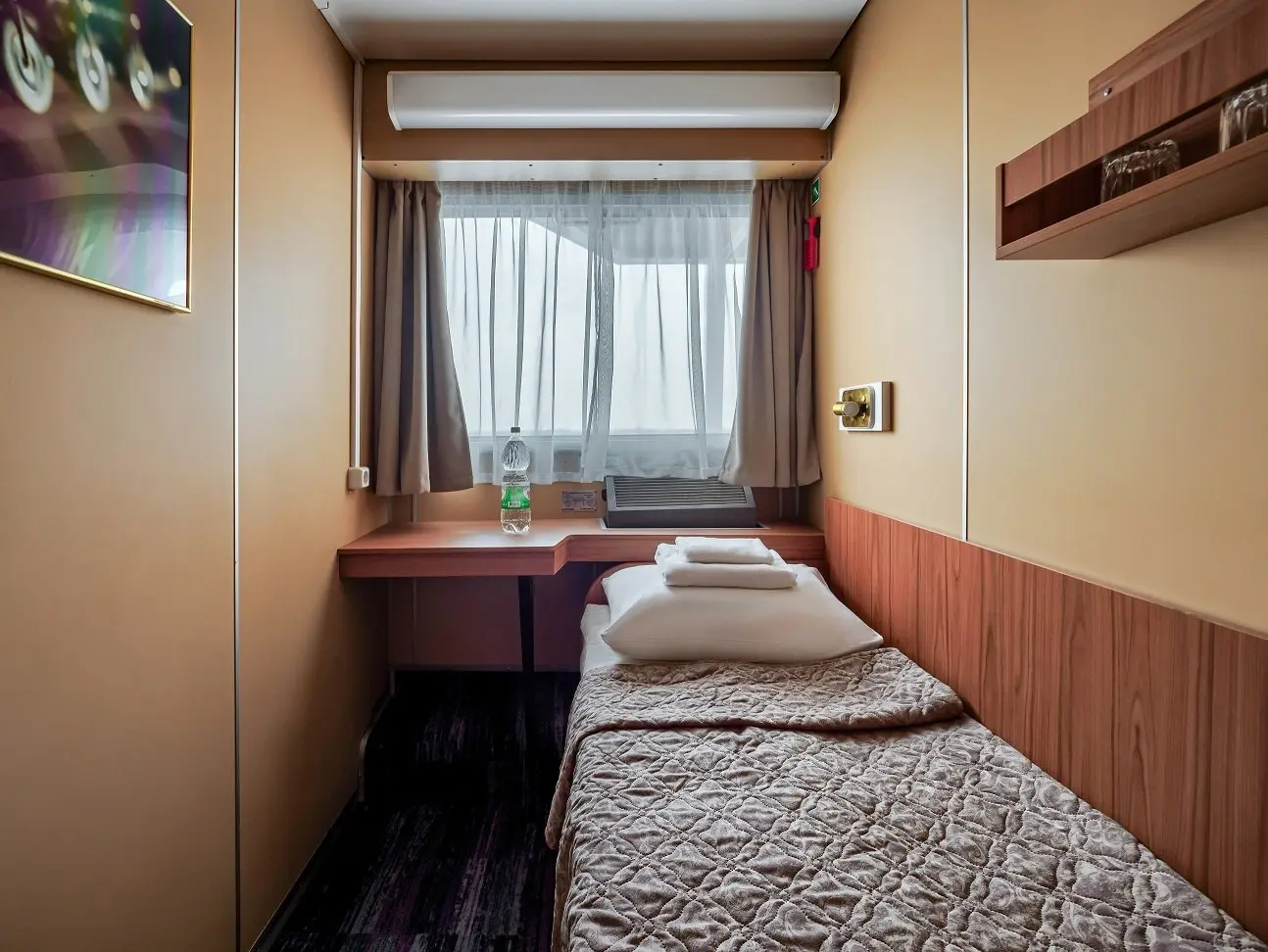 Феликс Дзержинский 1-местная каюта